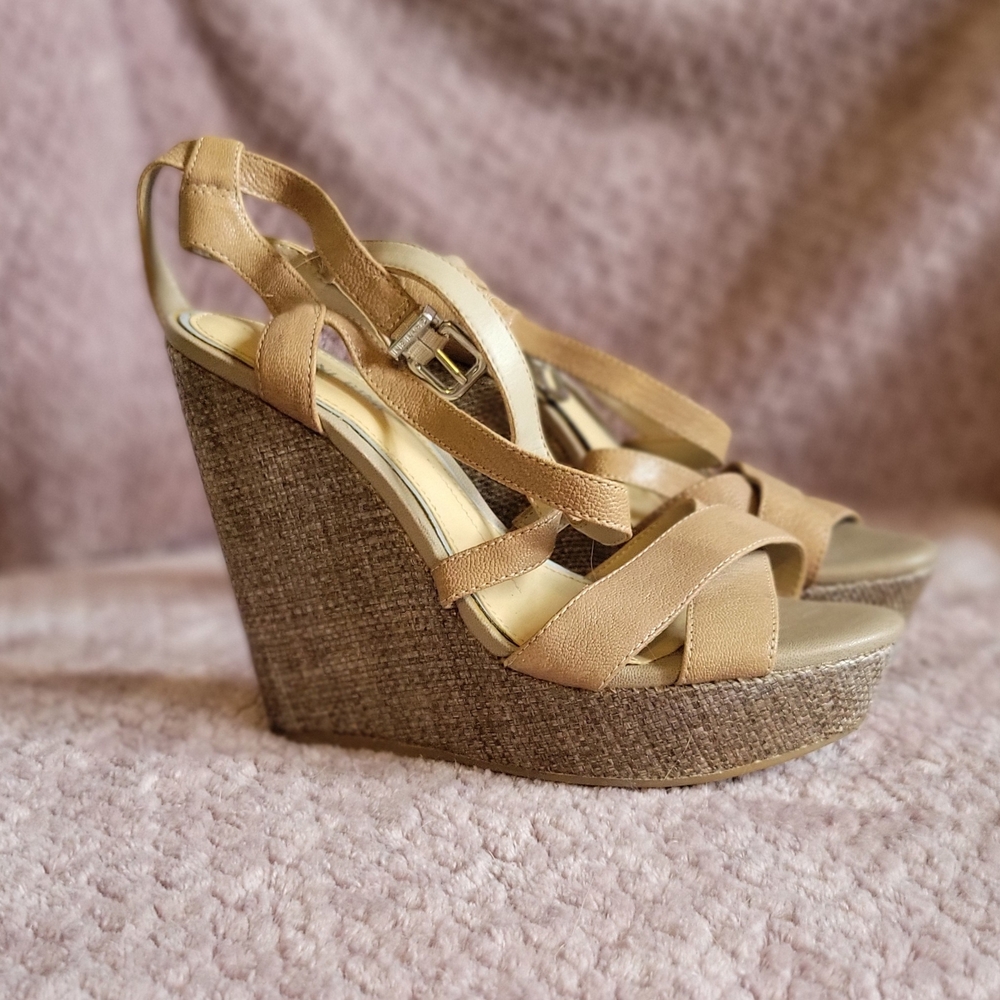 Gianni Bini Wedges